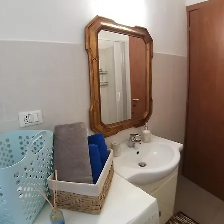 Monolocale Antica Argenteria Ii A Pochi Passi Dalla Stazione E Dal Centro *